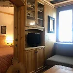 Cortina Olympic Apartamento *